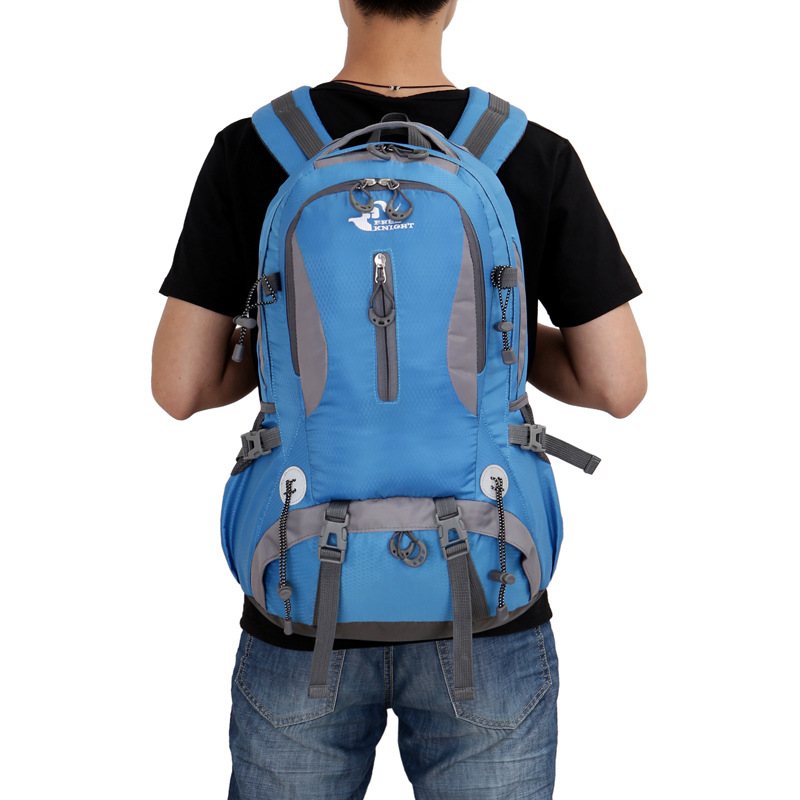 Outdoor Mountaineering Bag Tre - Hiking Backpack Waterproof recension och pris