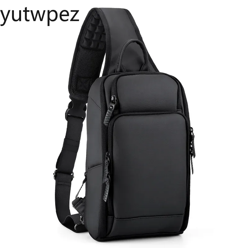 Outdoor Hiking Sport Chest Bag - Hiking Backpack Waterproof recension och pris